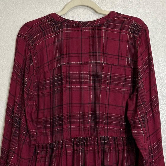 Torrid Burgundy Gold Plaid Button Down Shirt, Size 1X - Picture 6 of 12